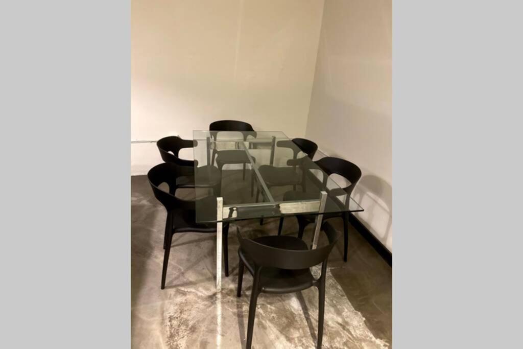 3E-Spacious 2 Bedroom In Oakland, Sleeps 8 Pittsburgh Esterno foto